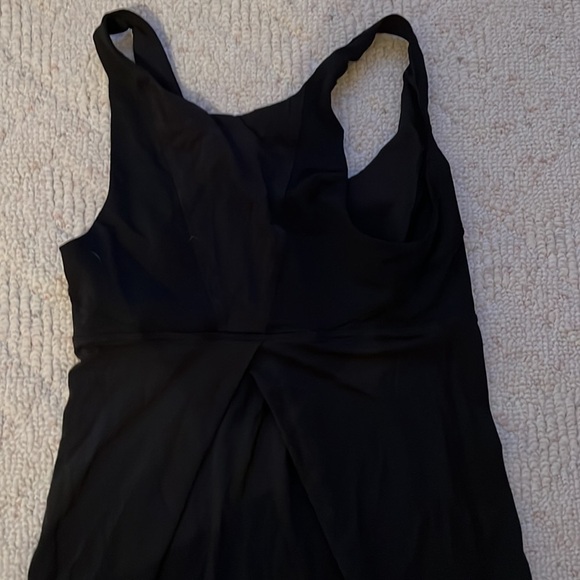 Lululemon Tank - Picture 4 of 5